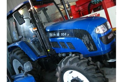 福田雷沃804拖拉機(jī) 河北保定二手農(nóng)機(jī)網(wǎng)的保值之選與租賃新趨勢